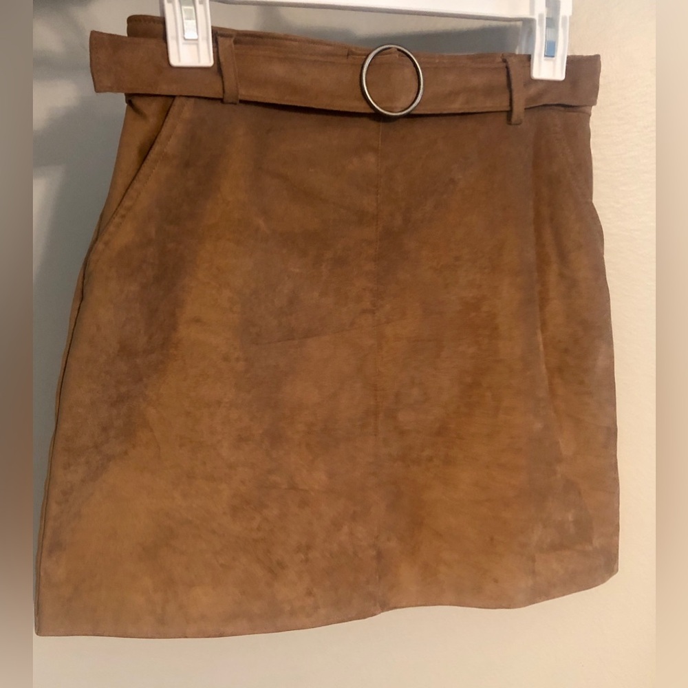 Perfect for Fall - Hollister soft, brown mini skirt